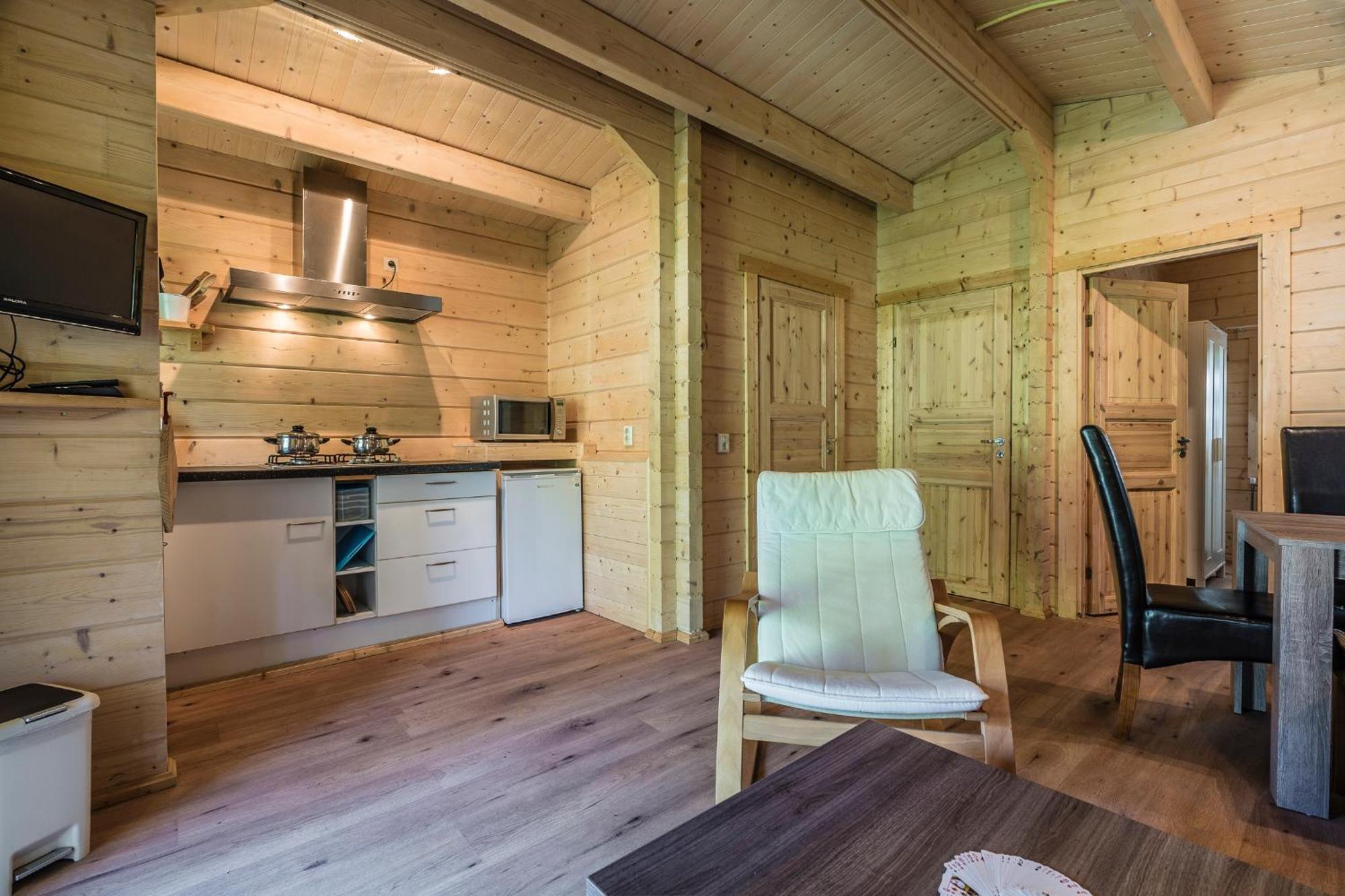Camping Het Bosbad Emmeloord Δωμάτιο φωτογραφία